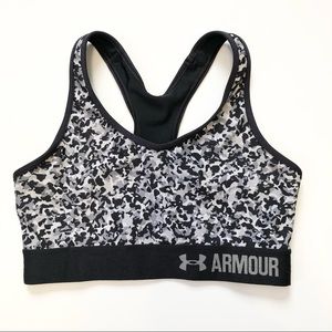 Under Armour winter camo women’s sports bra, size X-Small